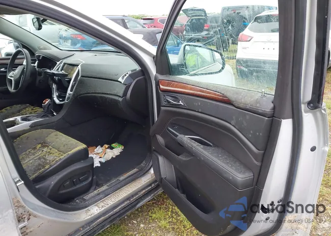 3GYFNCE37GS553239: 40541911