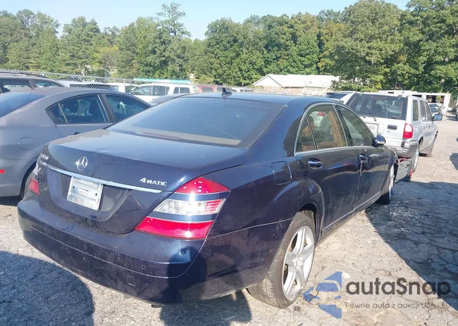 WDDNG86X39A261558: 40542751