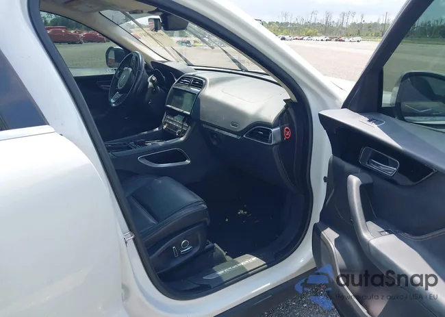 SADCK2GX6KA390884: 40543803