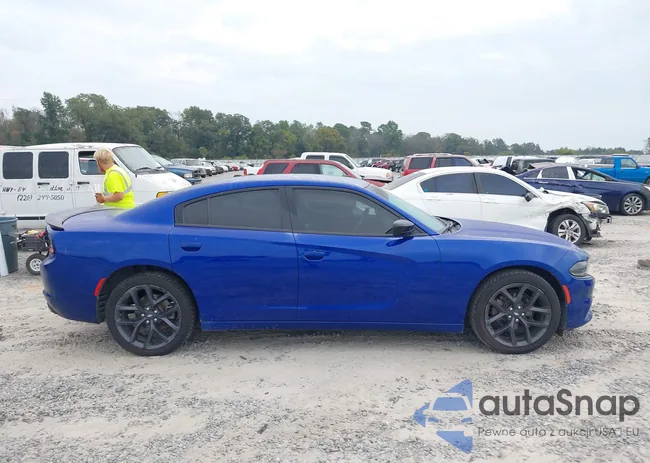 2C3CDXBG6NH110417: 40543398