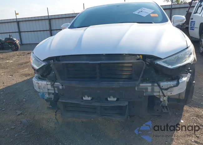 3FA6P0HD1JR232160: 40545717