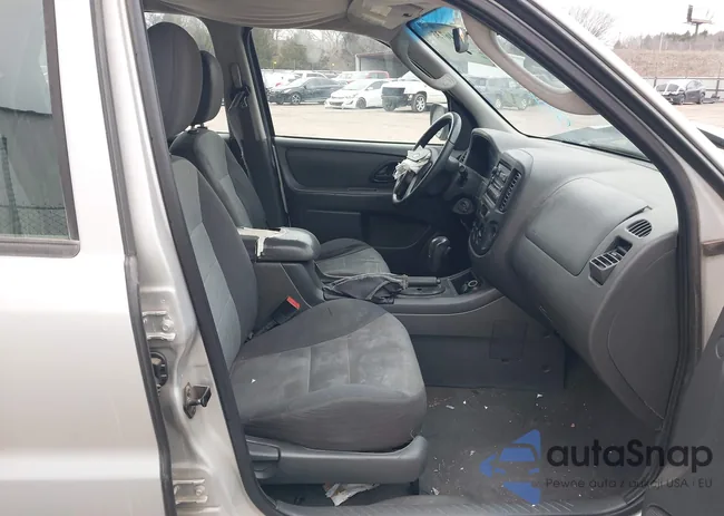 1FMYU02Z25KB36088: 40546733