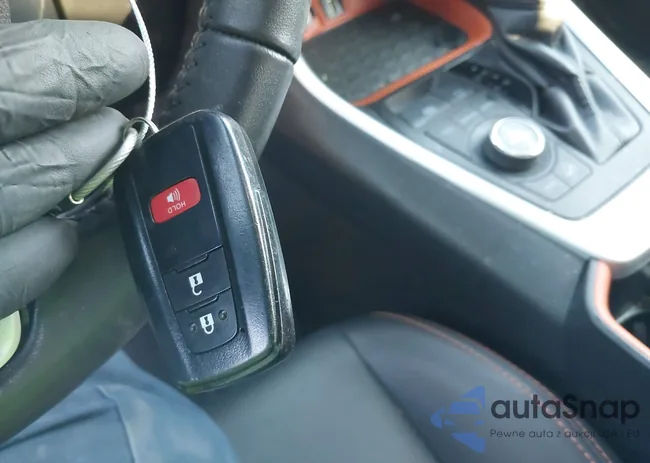 2T3J1RFV5NW296807: 40548251