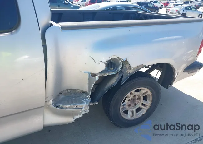 1FTRX07L8YKB16775: 40549291