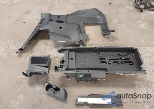 5TDGZRBH5NS582385: 40556105