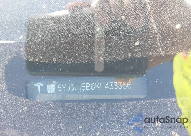 5YJ3E1EB6KF433356: 40557104