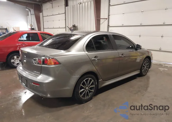 JA32U2FU5HU007807: 40557359