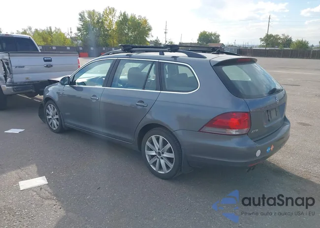 3VWPL7AJ0CM713825: 40559692