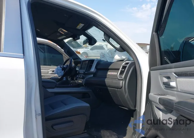 1C6RREFT8MN631509: 40559247