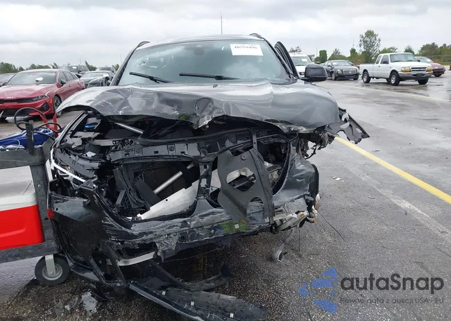 5UX33DT01P9N49234: 40559496