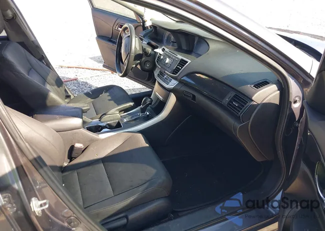 1HGCR2F55EA010155: 40560708