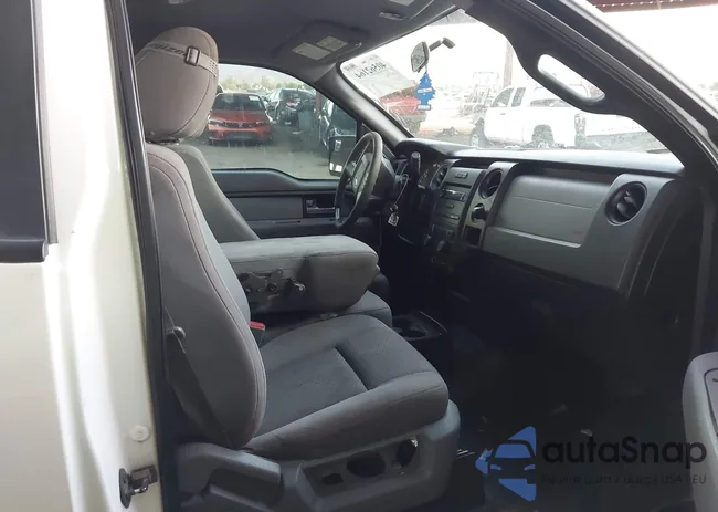 1FTNF1CF9DKE25110: 40562164