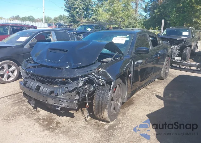 2C3CDXGJ2KH661945: 40562700