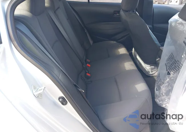 5YFB4MDE1RP102999: 40562845