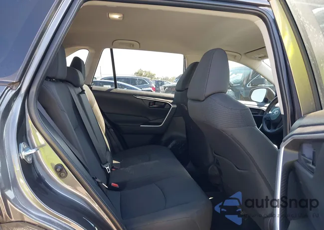 2T3K1RFV1RC277098: 40562868