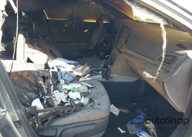 KMHD74LF5JU556816: 40565906