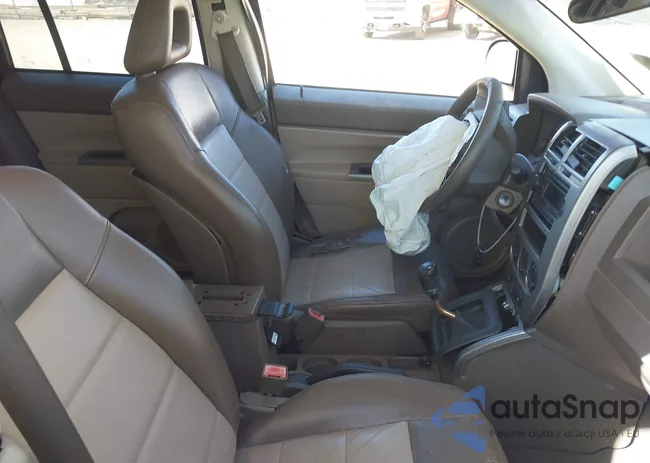 1J8FF57W67D234476: 40568105