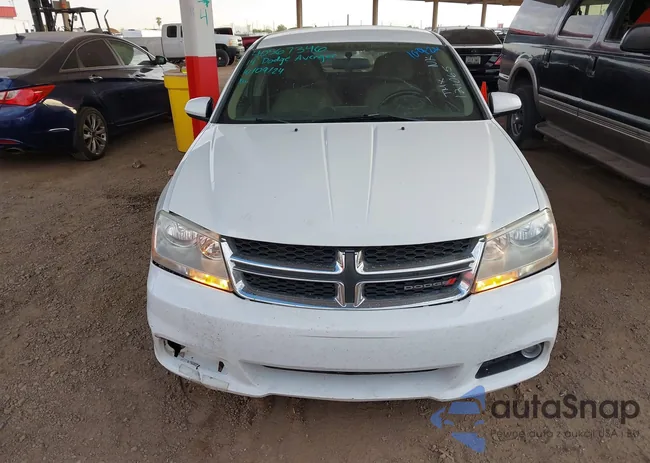 1C3CDZCB4EN121065: 40567346