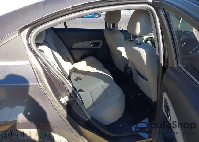 1G1PC5SB9F7203110: 40570188