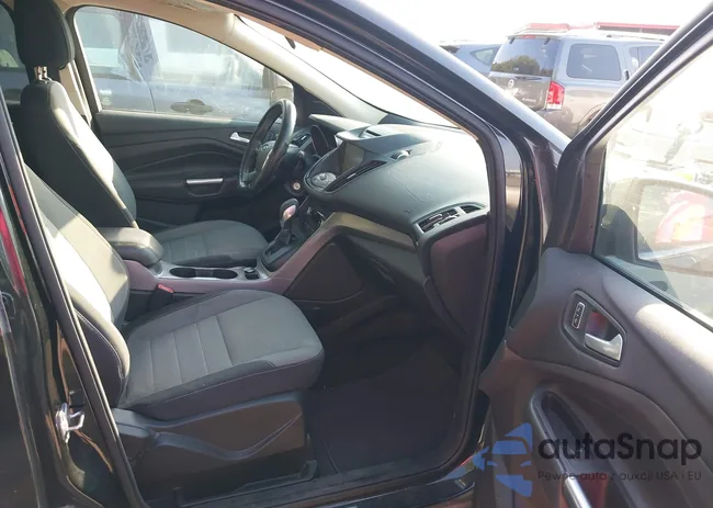 1FMCU0GX0FUC24371: 40572559