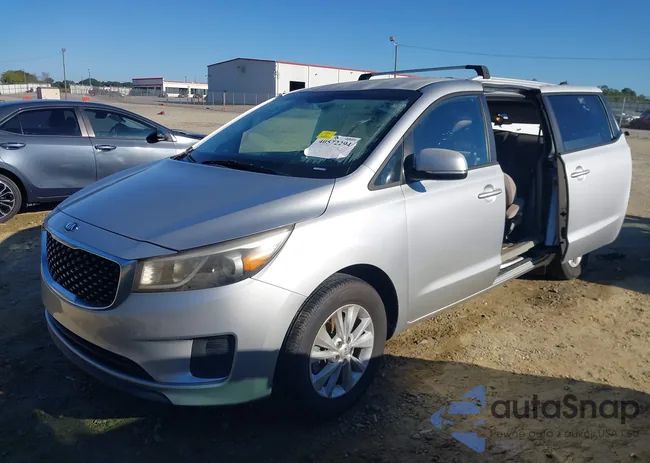 KNDMB5C15F6020621: 40572294