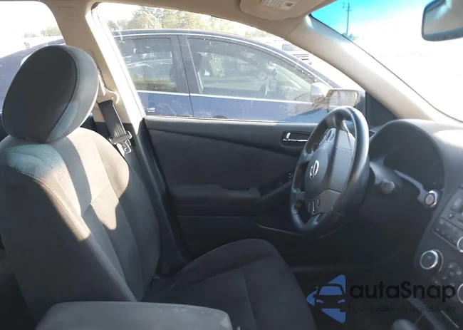 1N4AL2AP4CN578828: 40573290