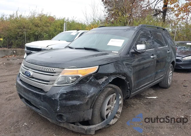 1FM5K8B86FGA16474: 40575399