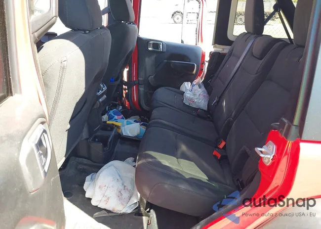 1C4HJXDG5NW107100: 40577839