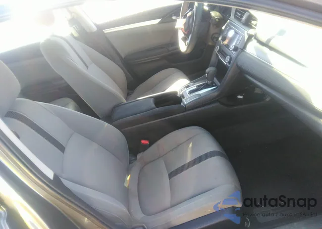 2HGFC2F50JH600192: 40577938