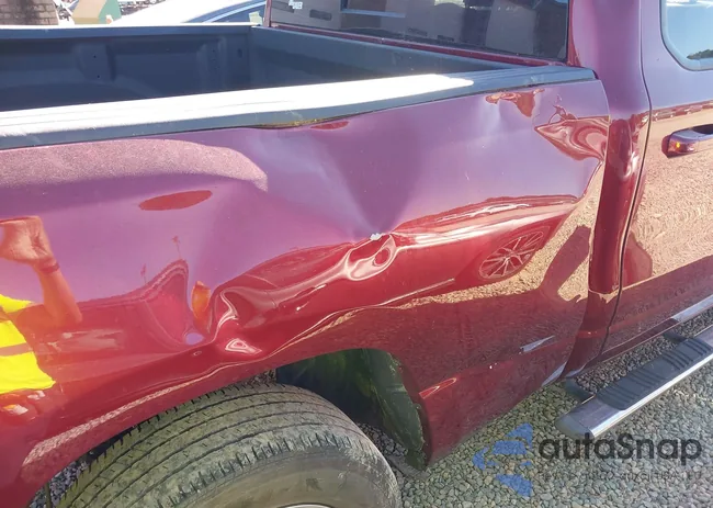 1C6SRFBT9MN599828: 40579775