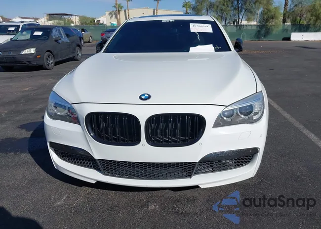 WBAYE4C53ED138311: 40580541