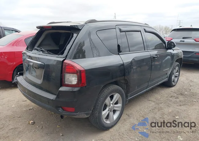 1C4NJCBA4GD641584: 40581376