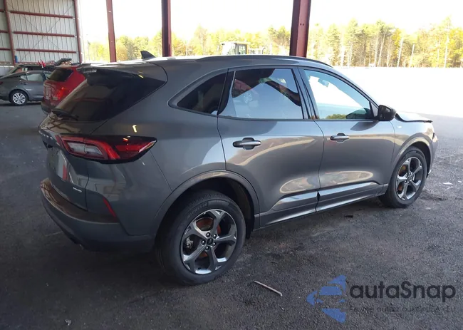 1FMCU9MN8RUA12278: 40582058