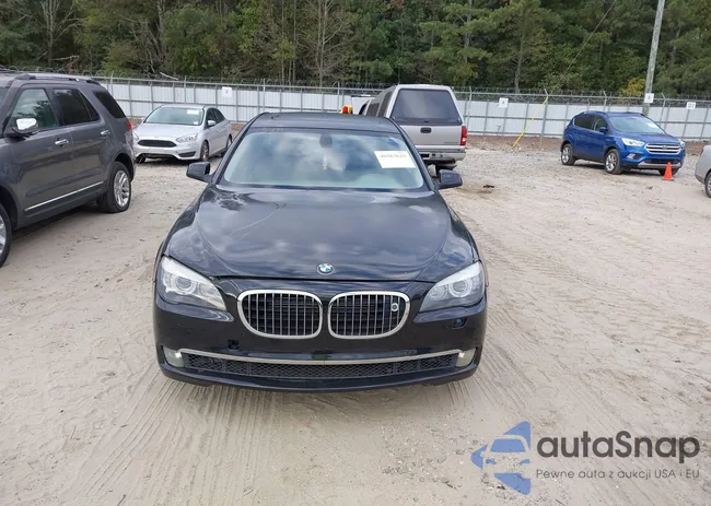 WBAKB8C5XACY63054: 40583629