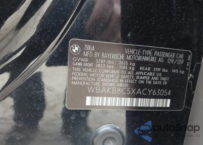 WBAKB8C5XACY63054: 40583629
