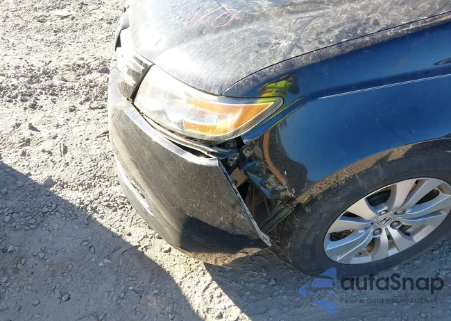 5FNRL5H60FB009957: 40583804