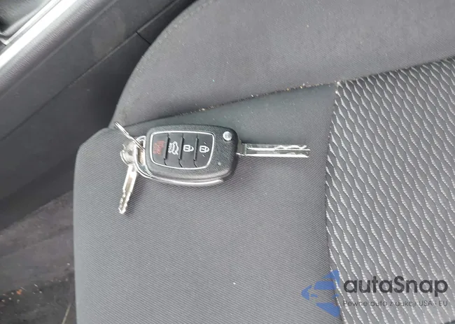 5NPE24AF0JH707775: 40586286