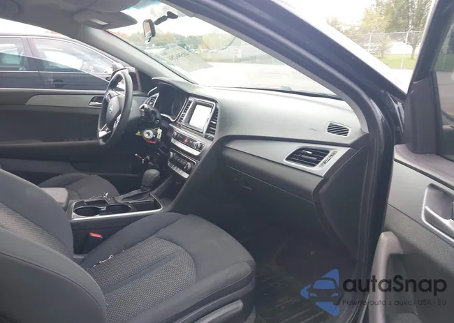 5NPE24AF0JH707775: 40586286