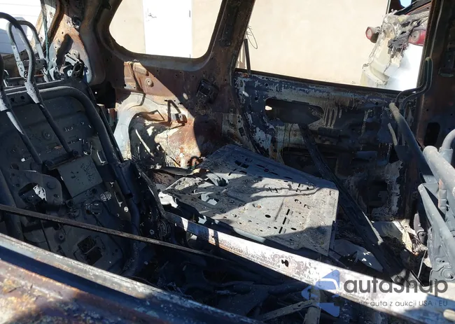 5N1AR2MNXDC640471: 40587454