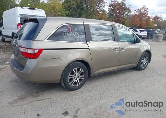 5FNRL5H44CB072764: 40589989