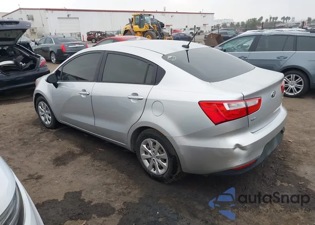 KNADM4A35G6589685: 40589347