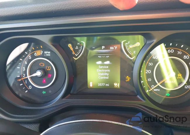 1C4PJXDG7RW325735: 40592125