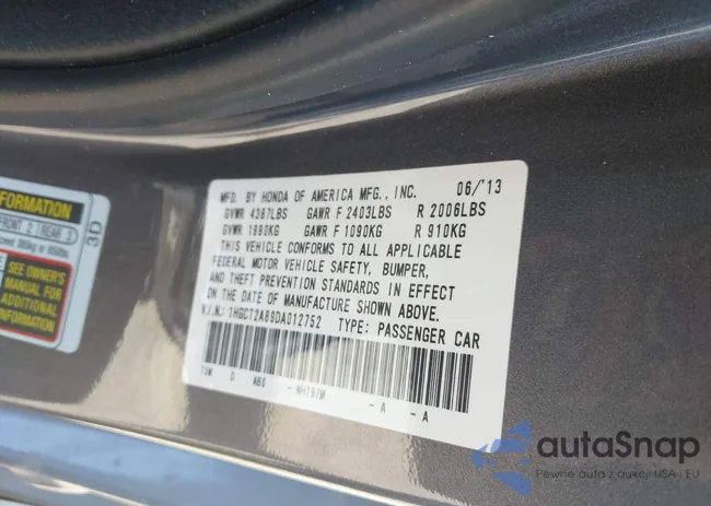 1HGCT2A89DA012752: 40593732