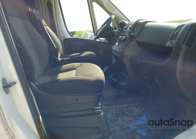 3C6TRVDG5LE101626: 40601878