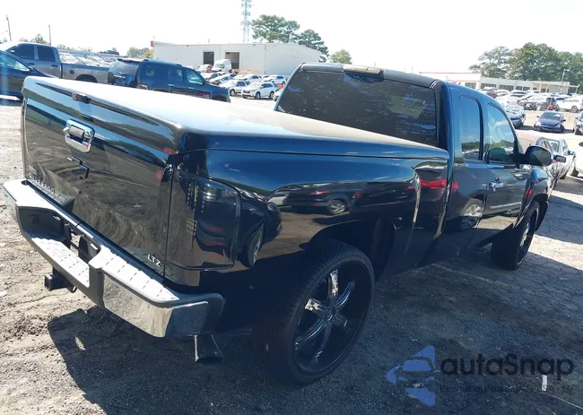 2GCEC190571696147: 40601235