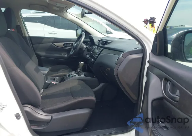 JN1BJ1CP5KW221309: 40602598