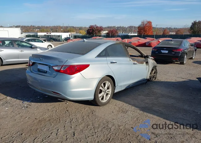 5NPEC4AC2DH735312: 40602679