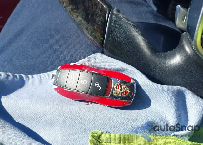 WP1AB2A2XJLA60702: 40603477