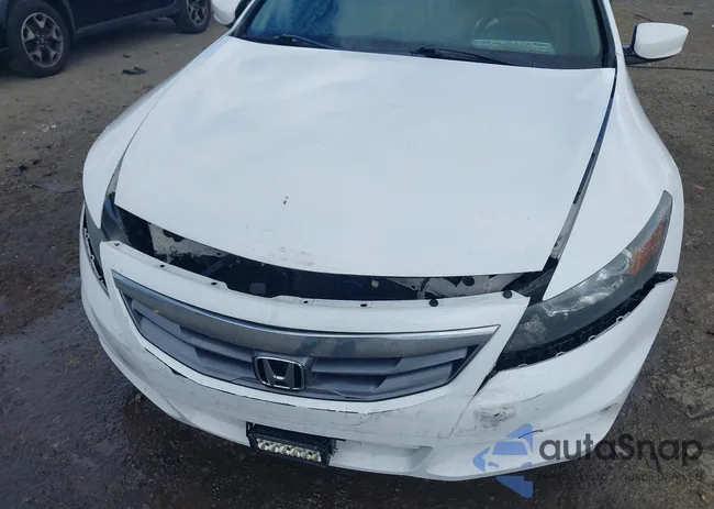 1HGCS2A80BA006404: 40604003