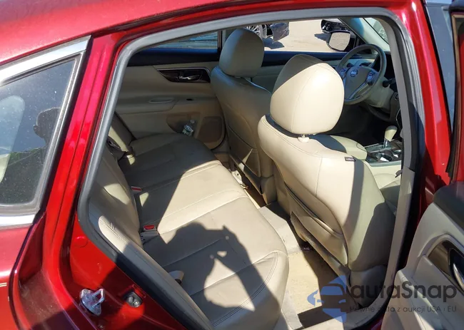 1N4AL3AP6EC183585: 40605664